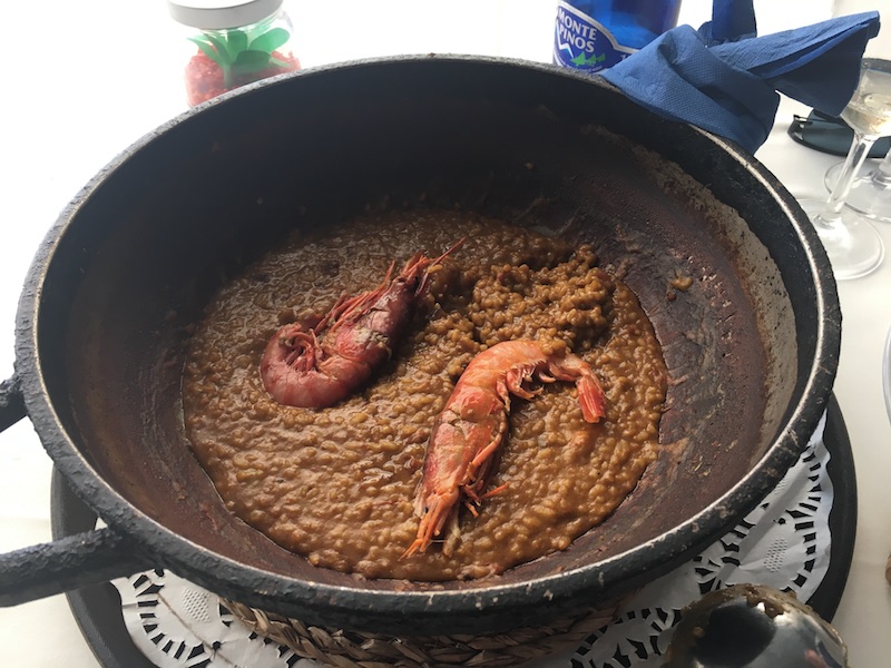 Arroz con gambas and avocado (sort of paella)