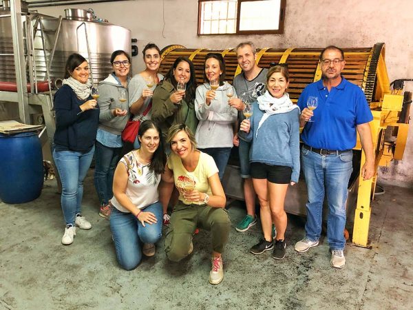 visita-harvest_andres_morate_colorful_wines