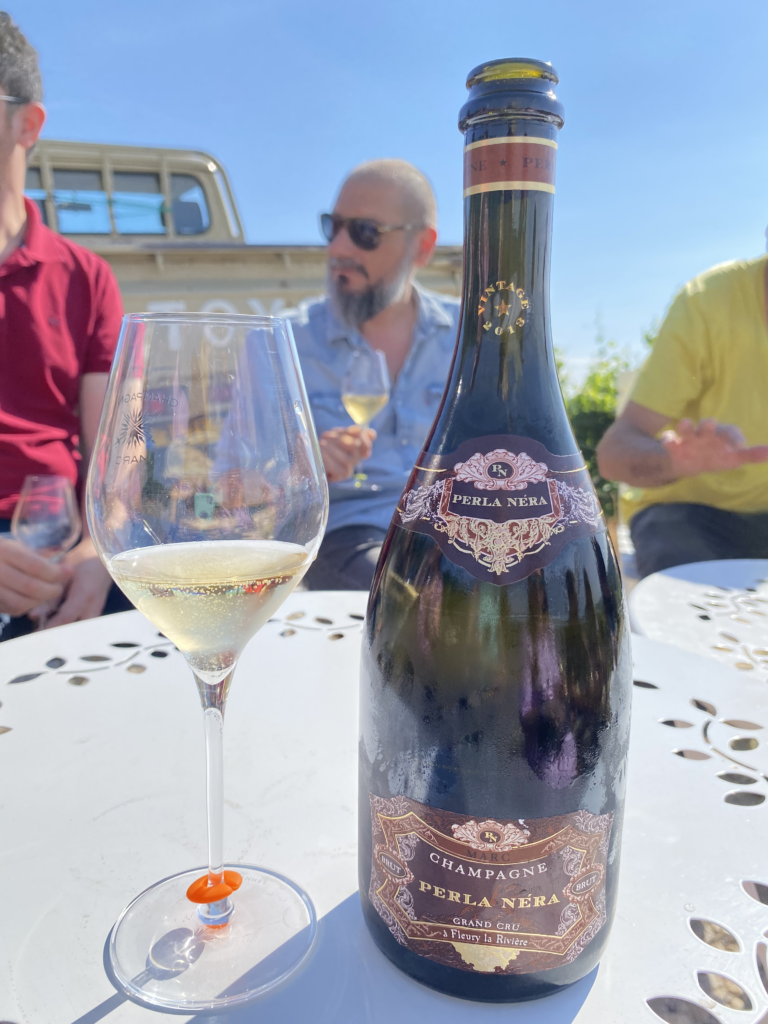 Champagne blanc de noirs