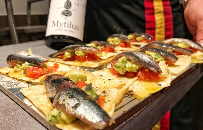 Sardine_and_albariño_wine_pairing_colorful_wines